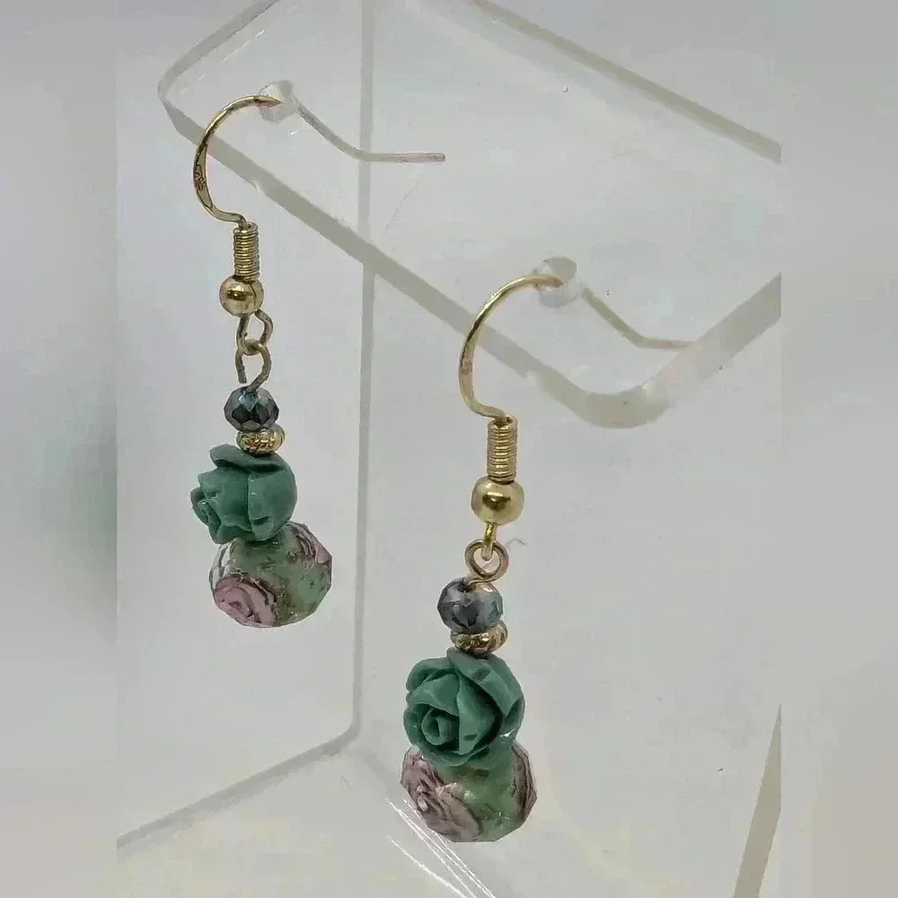 NWOT Czech Crystal Earrings - Picture 5 of 6